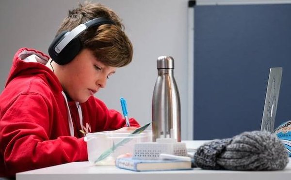 L'école des surdoués : Comment stimuler l'excellence chez les jeunes talents ?